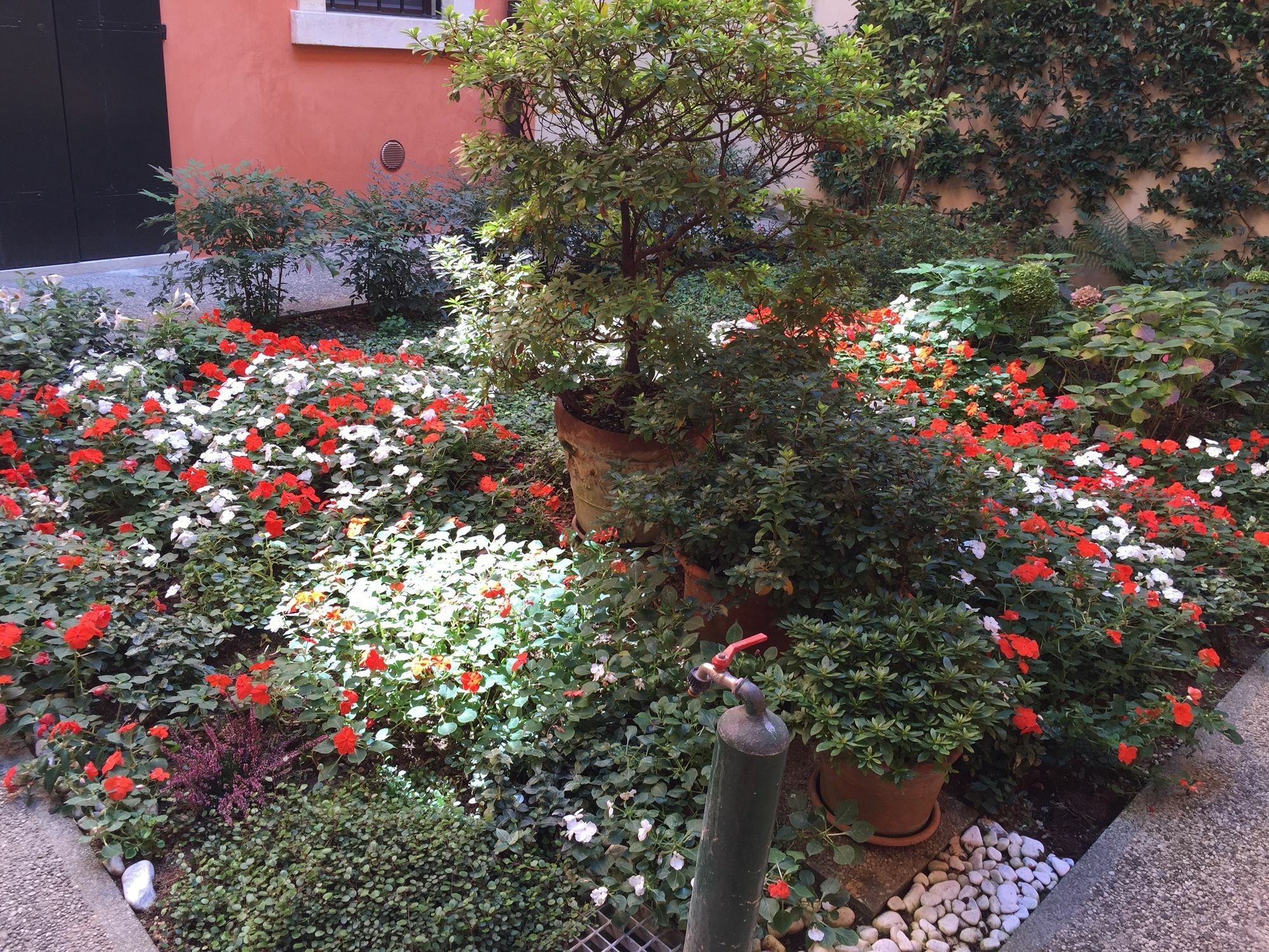 L'Angolino Nascosto Verona Exterior foto